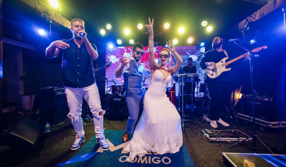 Banda MEJ Comigo celebra 10 anos de história levando energia, diversidade musical e premiações nacionais aos casamentos de Salvador
